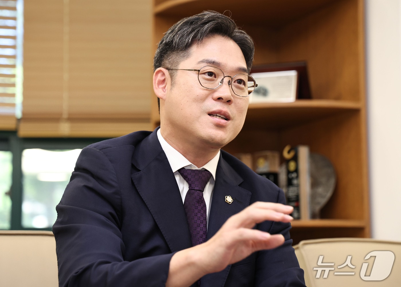 Korean Bar Association President Kim Jung-wook Addresses Reform Concerns
