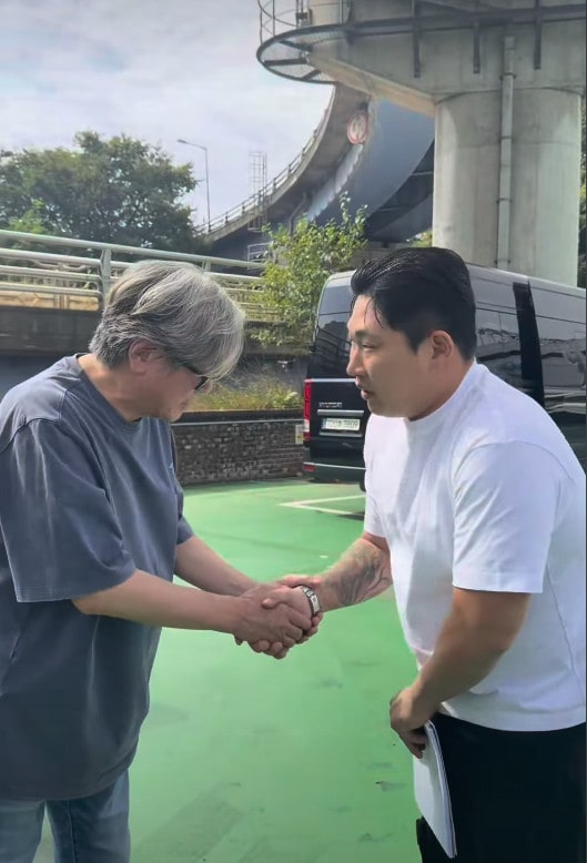 최민식과 스윙스 (스윙스 SNS 영상 갈무리)