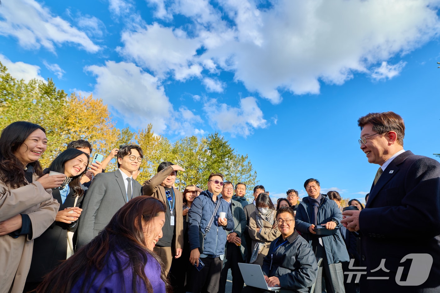 President Yoon Suk Yeol returns home after a 7-day, 5-night trip to North and Central America