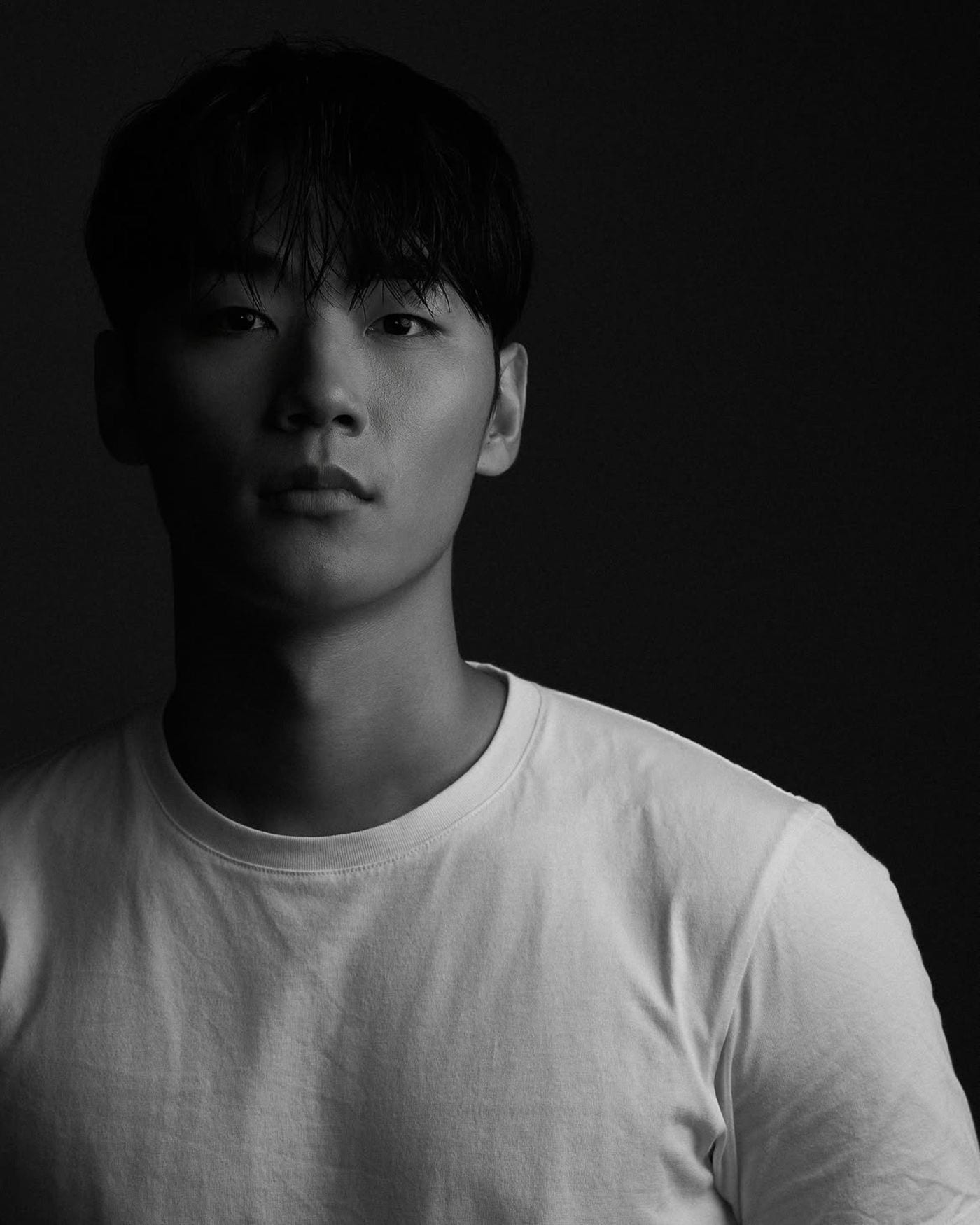 소속사 이끌엔터테인먼트
