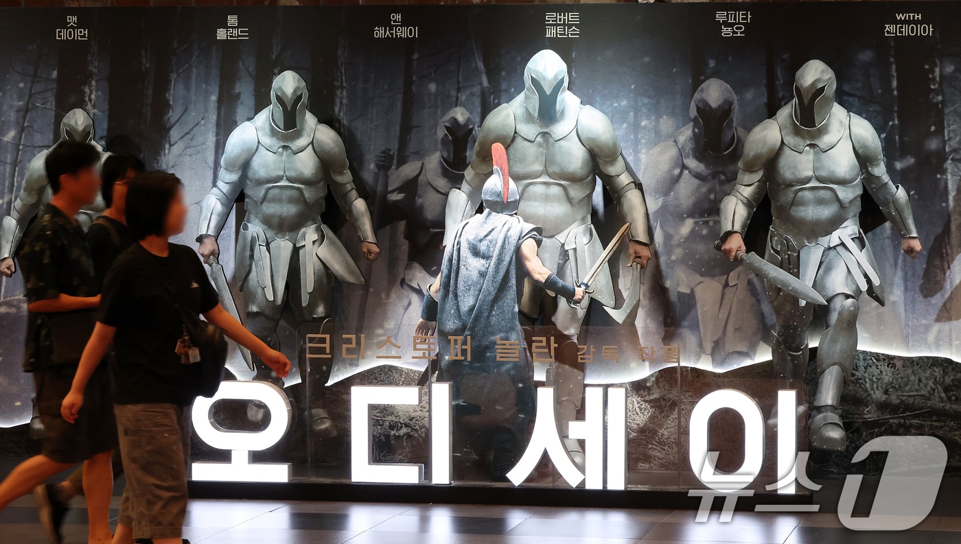 크리스토퍼 놀런 감독 '오디세이' 개봉 33일 만에 1000만 관객 돌파