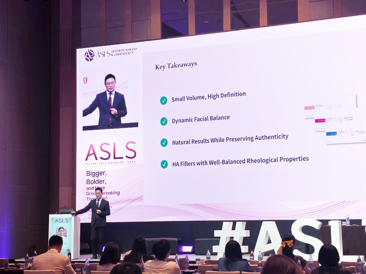국제 미용의학 학회 'ASLS Bangkok 2026'이 지난 2일부터 3일까지 태국 방콕 아바니+ 리버사이드 호텔에서 열렸다. 사진은 지난 3일 리을피부과의원 최호성 원장이 ‘한국형 HA필러 술기'를 주제로 강연을 진행하고 있다. (휴온스글로벌 제공)