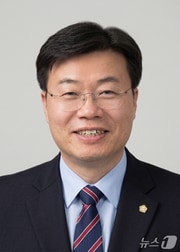 최종현 강원도의원.(강원도의회 제공. 재판매 및 DB금지)/뉴스1
